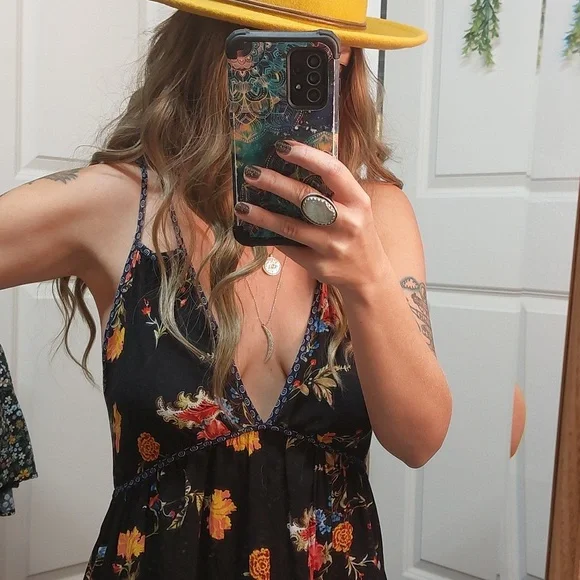 Band of gypsies Floral Dress Large - Picture 9 of 12